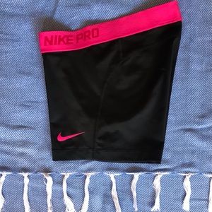 Nike Pro Spandex shorts- M